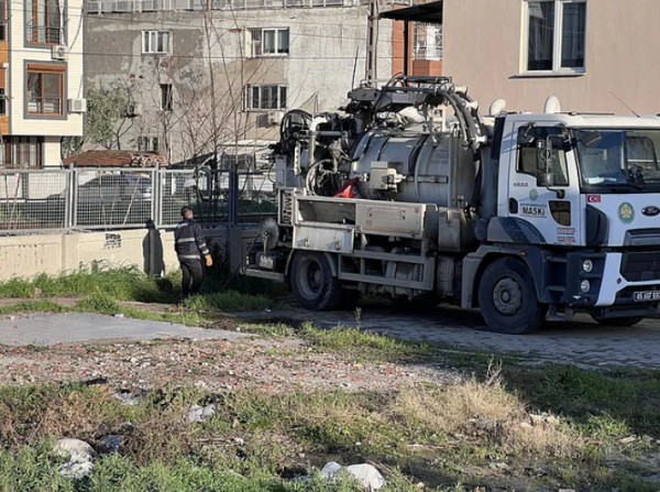 Rögarda bebek gördüm iddiası ekipleri harekete geçirdi!